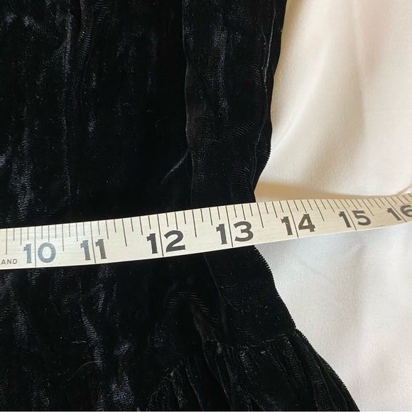 Stunning Elizabeth Wayman Designer black velvet evening gown excellent Size 12 - Picture 5 of 8